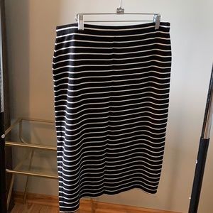 Max Studio striped pencil skirt, size L